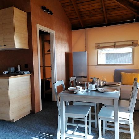Villa Cortes Mali Iz Ngoại thất bức ảnh